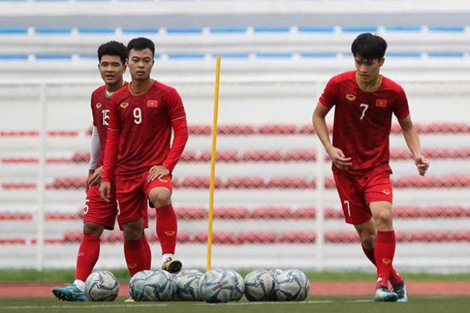 HLV Park Hang Seo cấm cửa ngôi sao lạ xem U22 Việt Nam tập đấu Indonesia