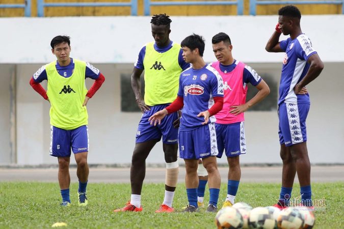 Minh Phương sắp làm thầy Công Phượng