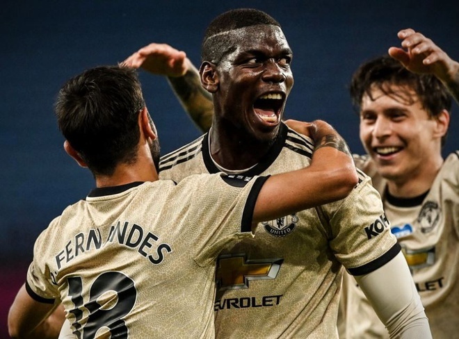 Paul Pogba xác nhận ở lại MU