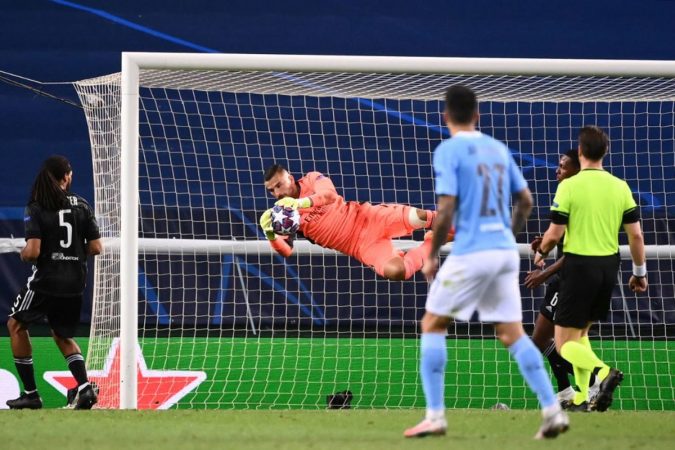 Lyon đánh bại Man City, Anthony Lopes mơ thắng Bayern Munich
