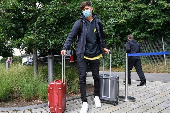 Kai Havertz ký Chelsea 5 năm với giá kỷ lục Ngoại hạng Anh